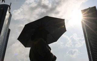 Waspada 'Heat-Stress' Jakarta Juni 2026: Mengapa Bio-Hacking Sederhana & Smart-Ring Jadi Penyelamat Nyawa di Musim Panas Ini?